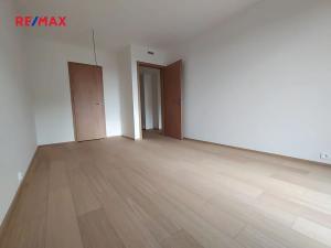 Pronájem bytu 3+kk, Praha - Modřany, Vorařská, 92 m2