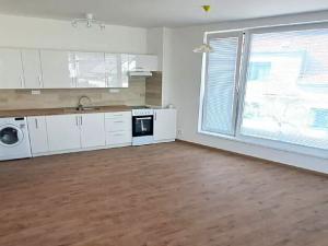 Pronájem bytu 2+kk, Praha - Čakovice, 49 m2