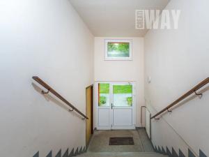 Prodej bytu 2+1, Praha - Miškovice, Polabská, 45 m2