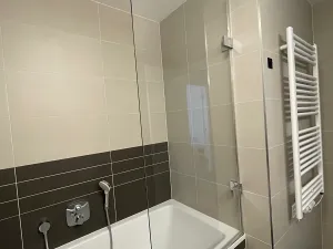Pronájem bytu 3+kk, Praha, Na pomezí, 87 m2