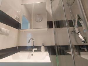Pronájem bytu 2+kk, Praha - Chodov, Doubravická, 45 m2