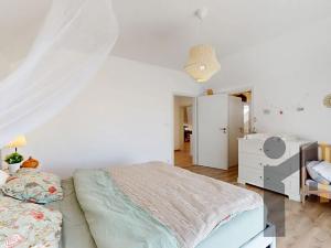 Prodej rodinného domu, Vinařice, 269 m2