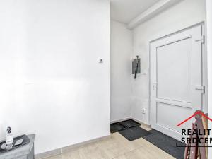 Pronájem bytu 2+kk, Paskov, Náměstí, 46 m2