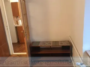 Pronájem bytu 2+1, Praha - Hloubětín, Poděbradská, 43 m2