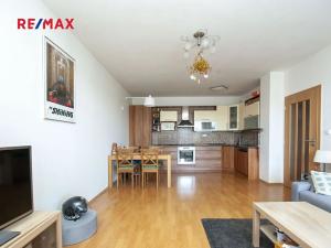 Pronájem bytu 2+kk, Praha - Strašnice, Michelangelova, 63 m2
