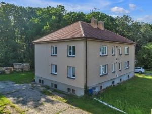 Prodej bytu 3+1, Býchory, 72 m2