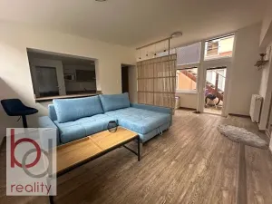 Pronájem bytu 1+kk, Český Krumlov, Stříbrná, 33 m2