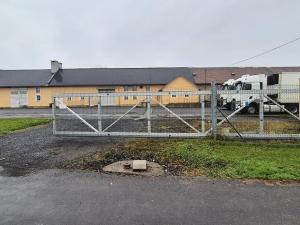 Pronájem skladu, Modlany, 430 m2
