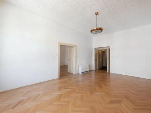 Pronájem bytu 2+1, Praha - Malá Strana, Mostecká, 68 m2