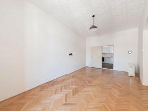 Pronájem bytu 2+1, Praha - Malá Strana, Mostecká, 68 m2
