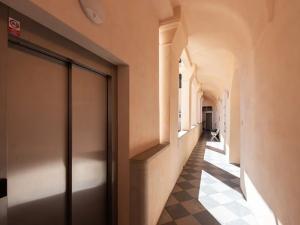 Pronájem bytu 2+1, Praha - Malá Strana, Mostecká, 68 m2