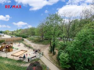 Pronájem bytu 2+kk, Praha - Žižkov, Olšanská, 75 m2
