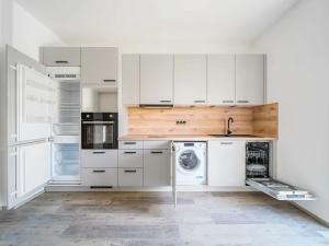 Pronájem bytu 2+1, Brno, Nevrklova, 56 m2