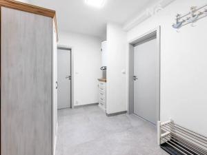 Pronájem bytu 2+kk, Hostivice, Čsl. armády, 46 m2