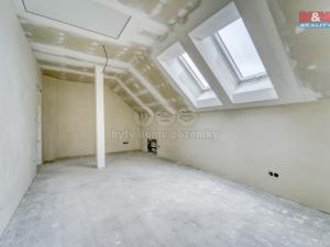 Prodej rodinného domu, Lužany, 144 m2