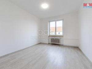 Pronájem bytu 2+1, Sokolov, Sokolovská, 52 m2