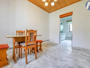 Prodej chalupy, Dubenec, 85 m2
