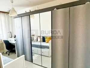Prodej bytu 4+1, Neratovice, nám. Republiky, 85 m2