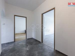 Prodej bytu 3+1, Cheb, 17. listopadu, 67 m2