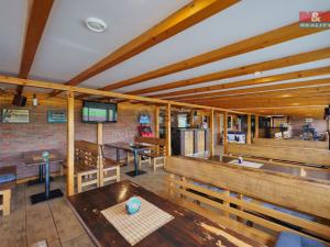 Prodej restaurace, Chropyně, Hanácké náměstí, 249 m2