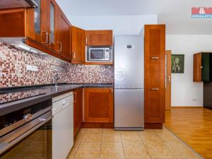 Prodej bytu 3+kk, Úvaly, U Hostína, 85 m2