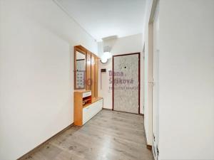 Pronájem bytu 3+1, Jindřichův Hradec, Kosmonautů, 82 m2