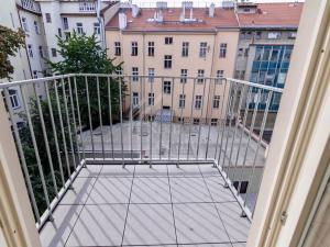 Pronájem bytu 2+kk, Praha - Vinohrady, Lublaňská, 41 m2