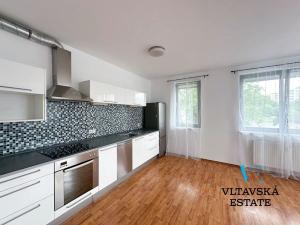 Pronájem bytu 3+kk, Praha - Záběhlice, Na Slatince, 63 m2