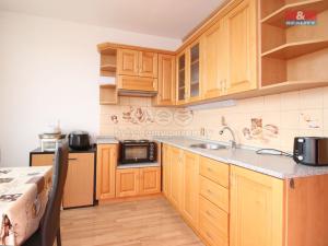 Prodej bytu 1+1, Hradec Králové, třída Edvarda Beneše, 41 m2