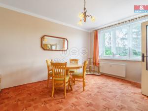 Prodej bytu 3+1, Mašťov, Sídliště, 60 m2