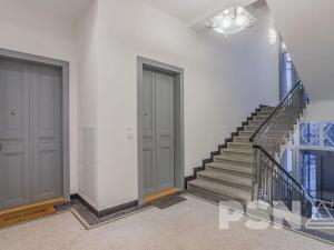 Pronájem bytu 2+kk, Praha - Vinohrady, Laubova, 74 m2