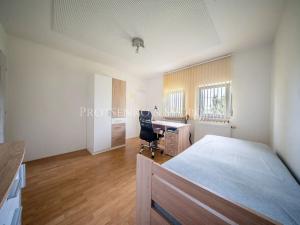Prodej vícegeneračního domu, Trhové Sviny, 379 m2
