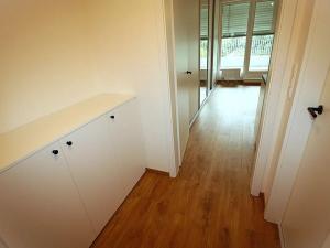 Pronájem bytu 1+kk, Praha - Holešovice, Jankovcova, 44 m2