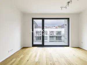 Pronájem bytu 2+kk, Praha - Holešovice, U průhonu, 52 m2