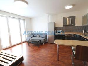 Pronájem bytu 1+kk, Praha - Záběhlice, Mattioliho, 44 m2