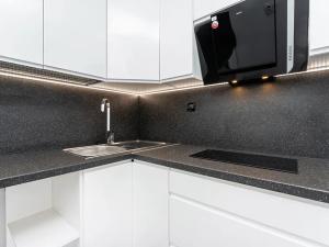 Pronájem bytu 2+kk, Hradec Králové, Svatojánská, 32 m2