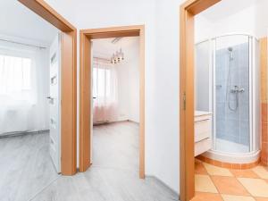 Pronájem bytu 2+kk, Hradec Králové, Svatojánská, 32 m2