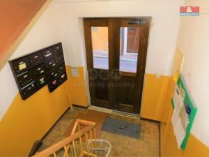 Pronájem bytu 1+1, Cheb, Růžová, 32 m2