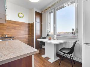 Pronájem bytu 2+1, Orlová, Kpt. Jaroše, 56 m2