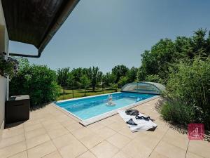 Prodej rodinného domu, Rovečné, 132 m2