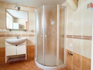 Pronájem bytu 2+1, Fryšták, náměstí Míru, 84 m2