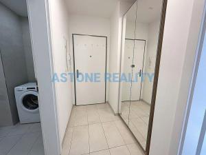 Pronájem bytu 2+kk, Praha - Jinonice, Walterovo náměstí, 55 m2