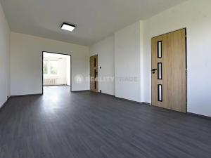 Pronájem bytu 3+1, Katovice, Kolářova, 76 m2