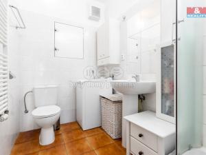 Pronájem bytu 1+kk, Pardubice - Zelené Předměstí, nábřeží Závodu míru, 32 m2