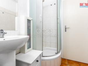 Pronájem bytu 1+kk, Pardubice - Zelené Předměstí, nábřeží Závodu míru, 32 m2