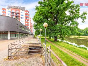 Pronájem bytu 1+kk, Pardubice - Zelené Předměstí, nábřeží Závodu míru, 32 m2
