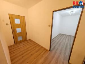 Pronájem bytu 1+1, Luštěnice, Nová, 36 m2