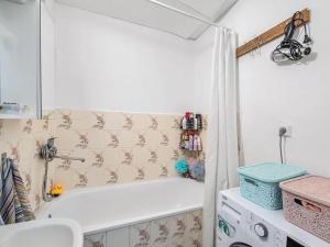 Prodej bytu 3+1, Rokycany, K Řece, 61 m2