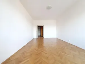 Pronájem bytu 3+kk, Praha - Nusle, náměstí Hrdinů, 72 m2