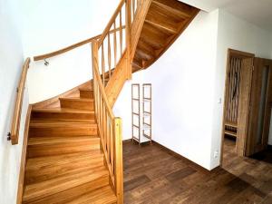 Prodej rodinného domu, Smržovka, Okružní, 119 m2